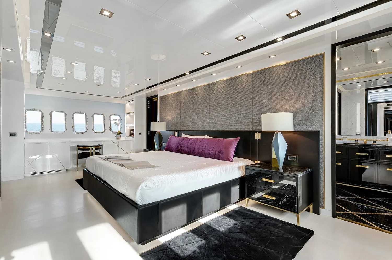DA VINCI - photo 11 location yacht Saint-Tropez