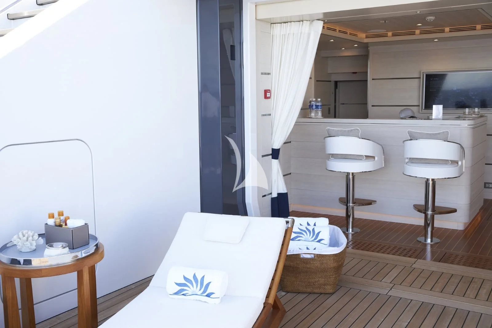 DAR - photo 20 location yacht Saint-Tropez