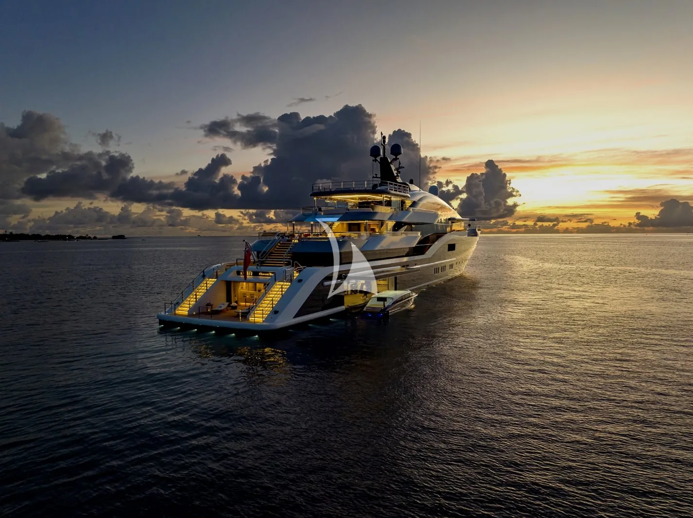 DAR - photo 24 location yacht Saint-Tropez