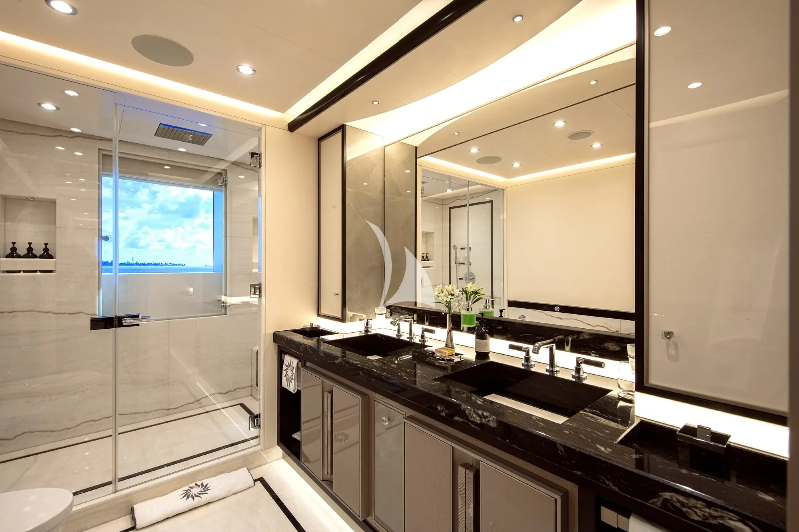 DAR - photo 44 location yacht Saint-Tropez