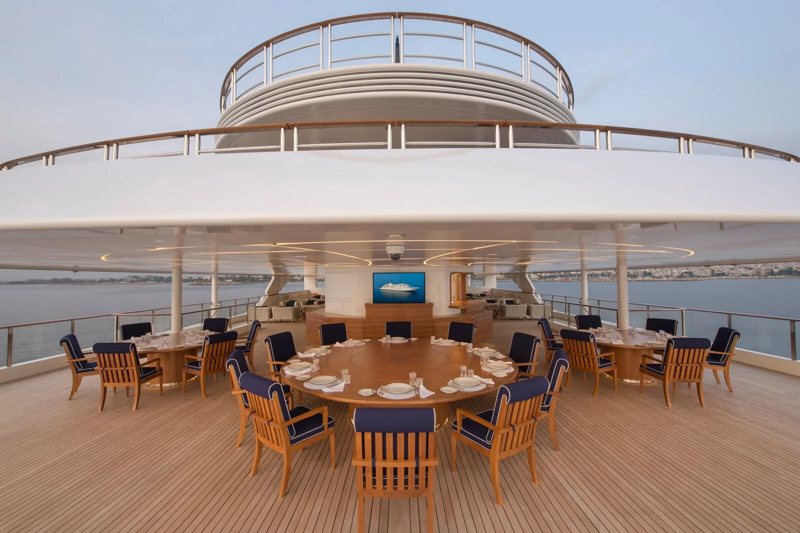 DREAM - photo 9 location yacht Saint-Tropez
