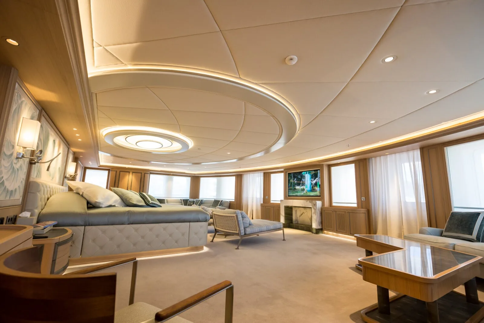 DREAM - photo 19 location yacht Saint-Tropez