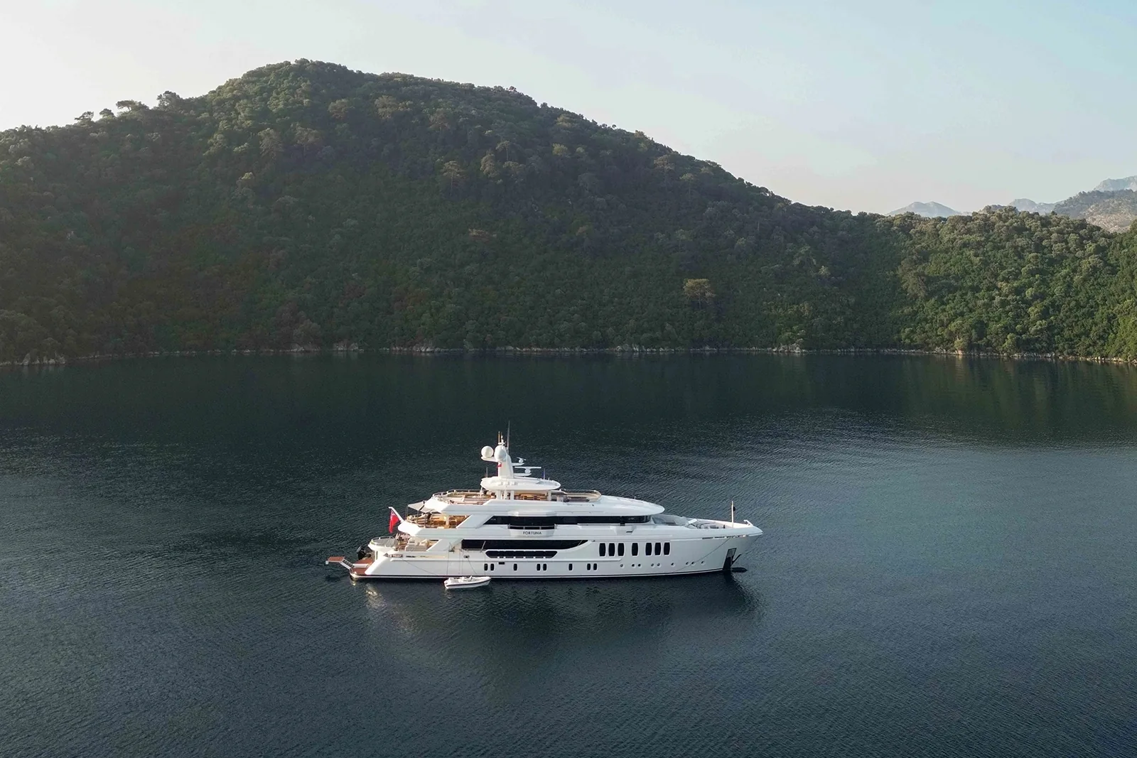 FORTUNA - photo 4 location yacht Saint-Tropez