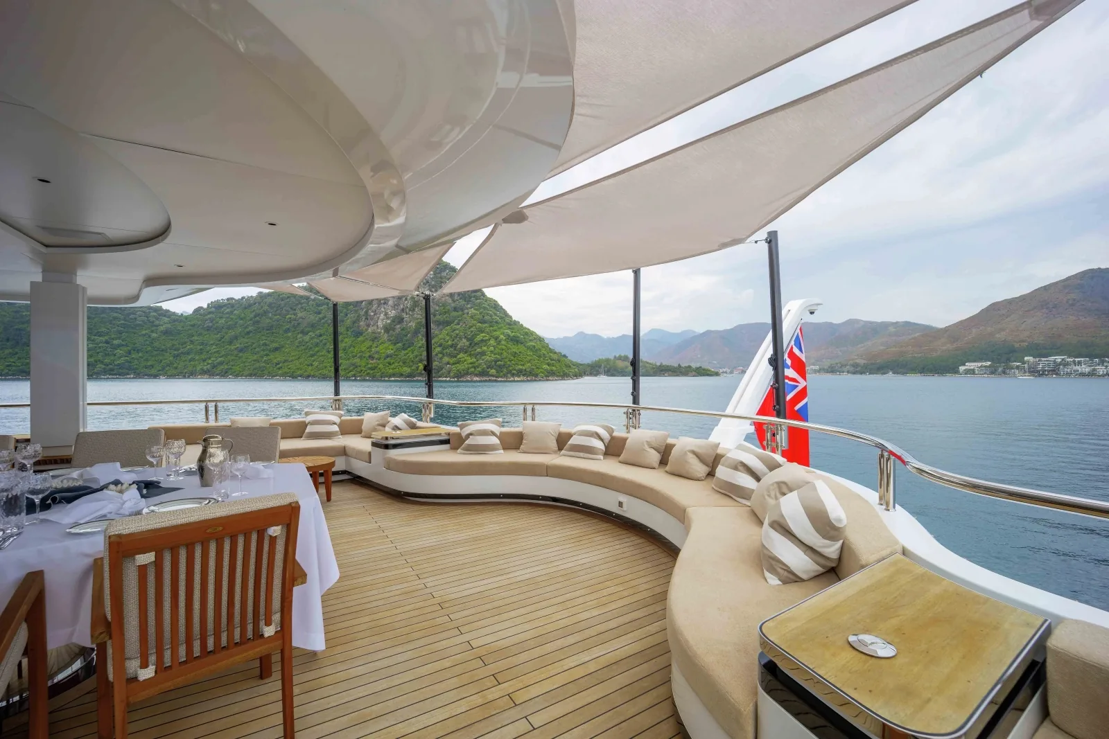 FORTUNA - photo 11 location yacht Saint-Tropez