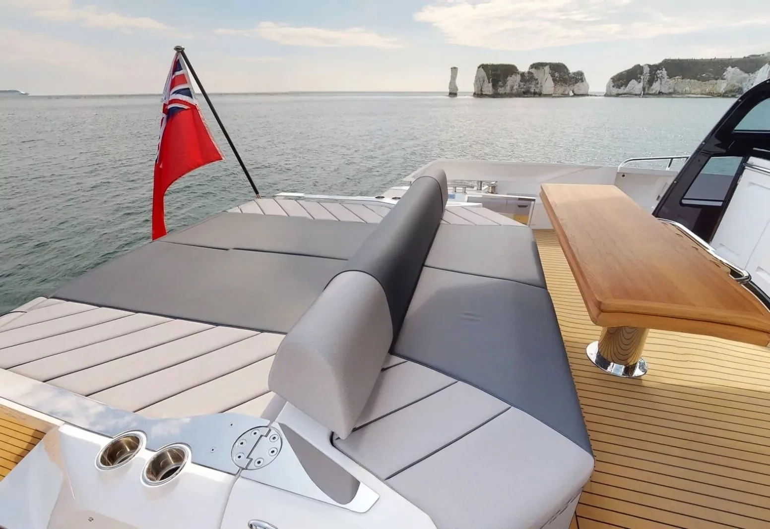 FORZA - photo 8 location yacht Saint-Tropez