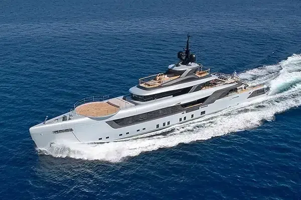 GECO - location yacht Saint-Tropez