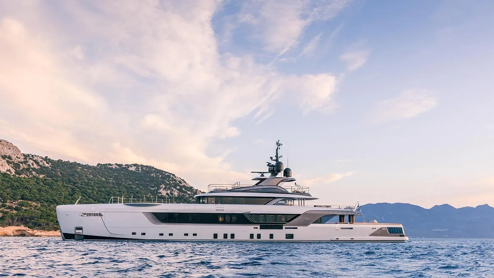 GECO - photo 5 location yacht Saint-Tropez