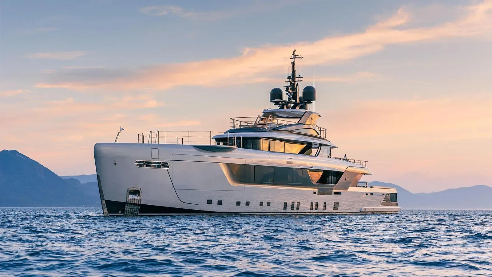GECO - photo 6 location yacht Saint-Tropez