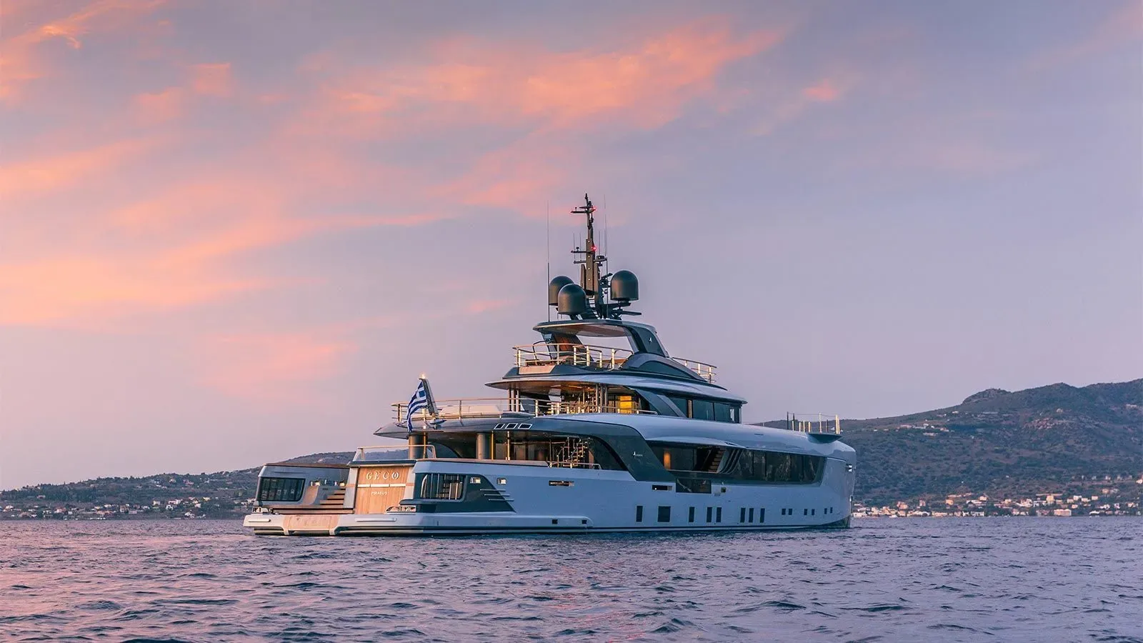 GECO - photo 8 location yacht Saint-Tropez