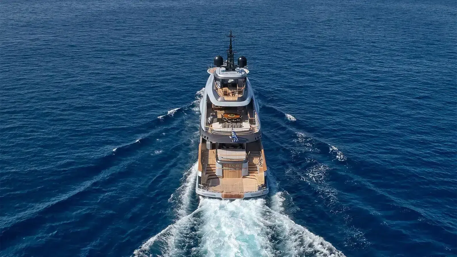 GECO - photo 11 location yacht Saint-Tropez