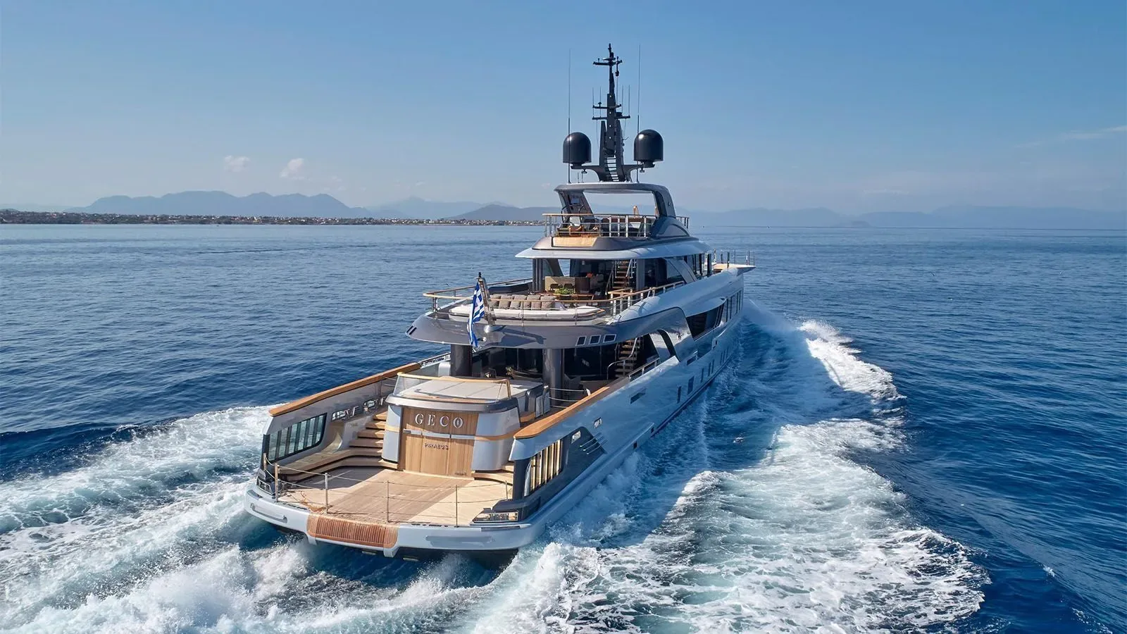 GECO - photo 12 location yacht Saint-Tropez