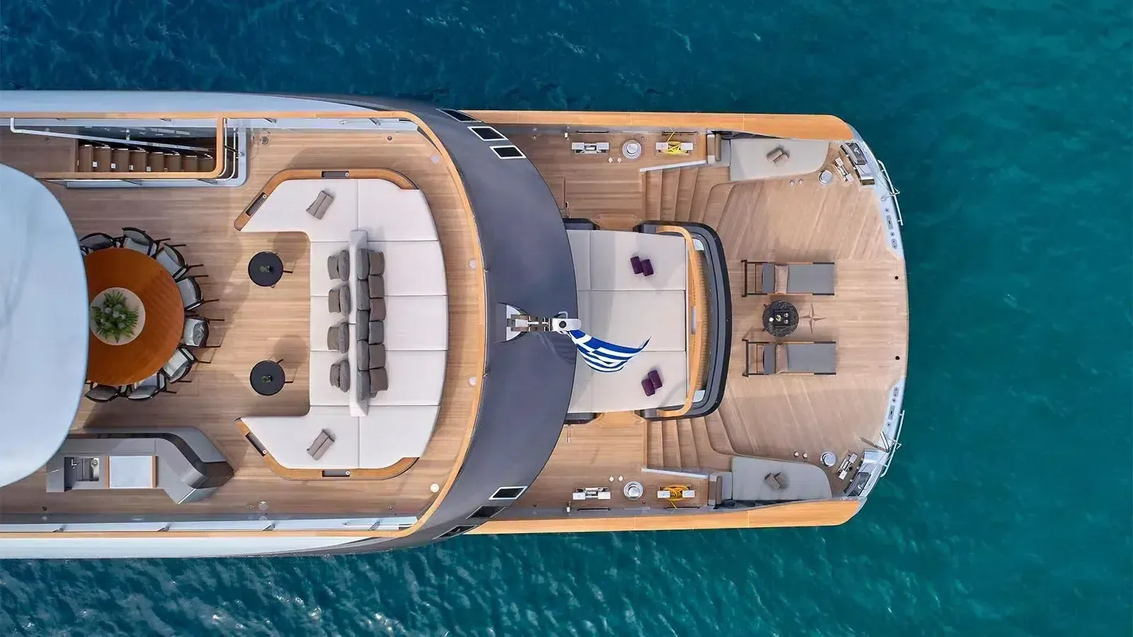 GECO - photo 17 location yacht Saint-Tropez