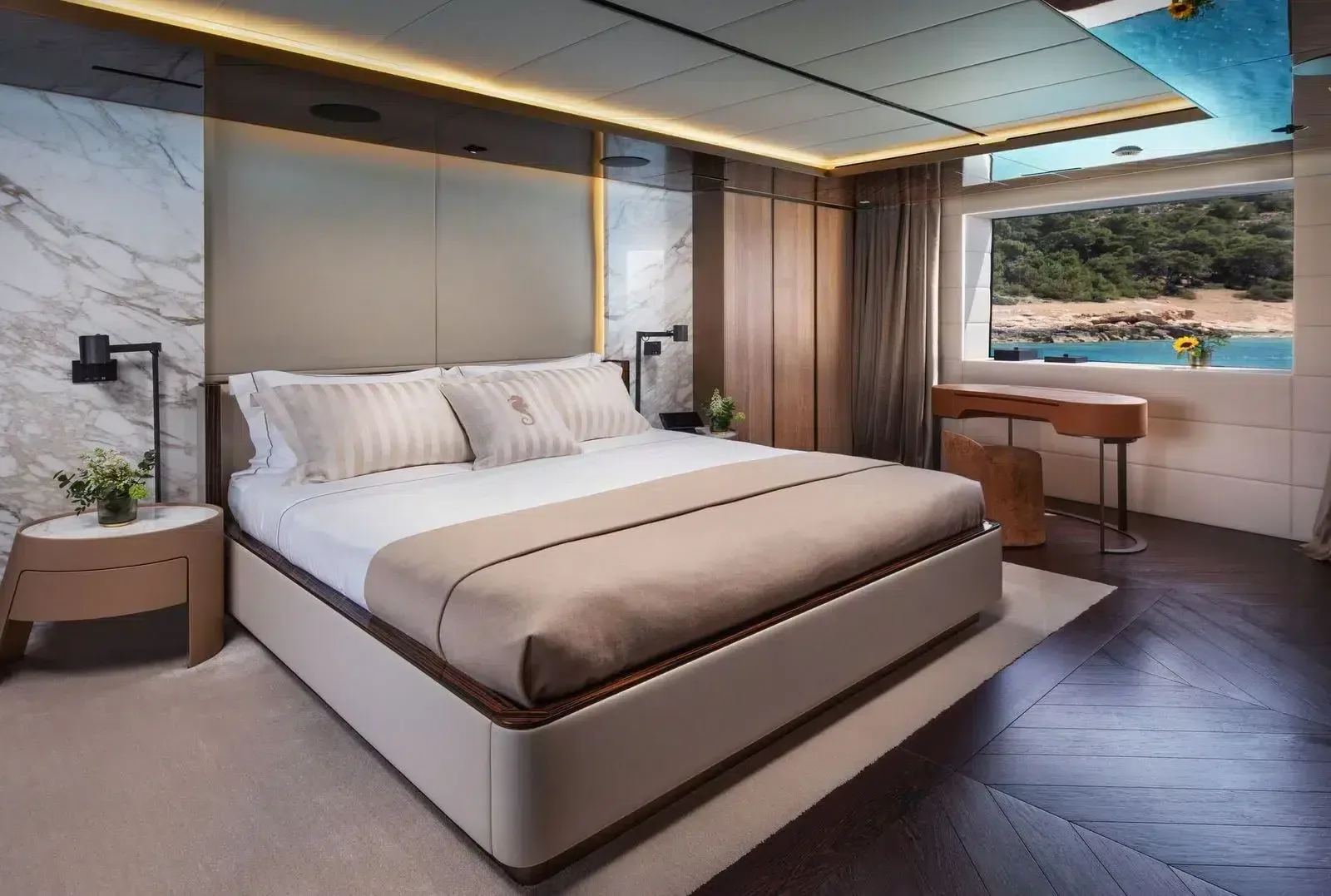 GECO - photo 29 location yacht Saint-Tropez