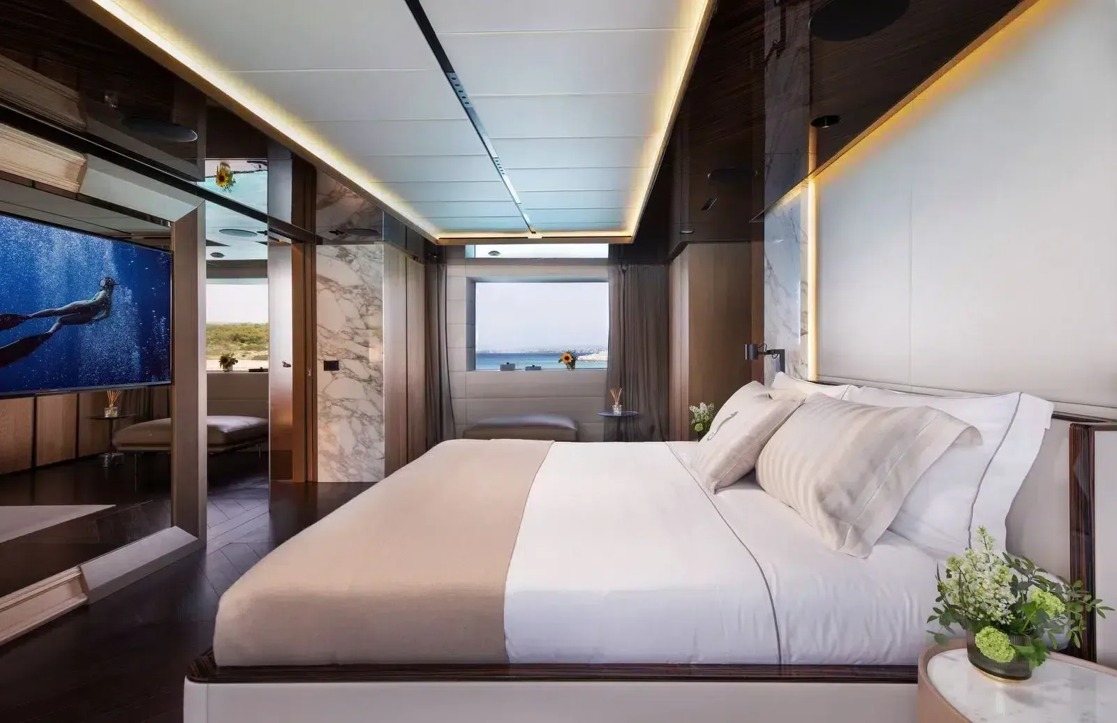 GECO - photo 32 location yacht Saint-Tropez