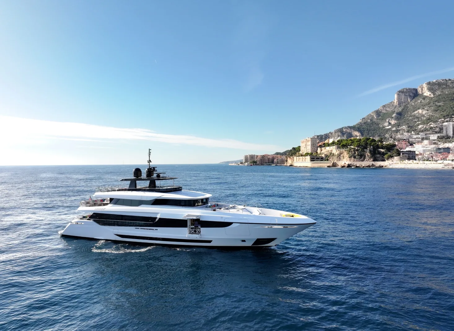 HALARA - photo 2 location yacht Saint-Tropez