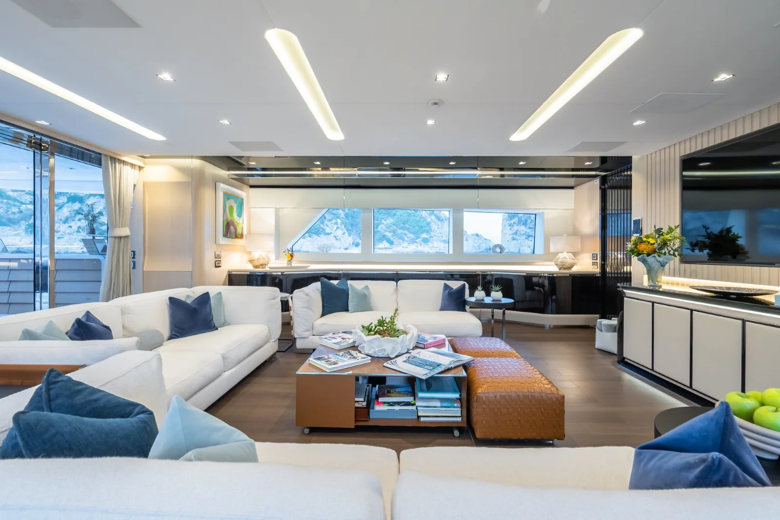 HALARA - photo 15 location yacht Saint-Tropez