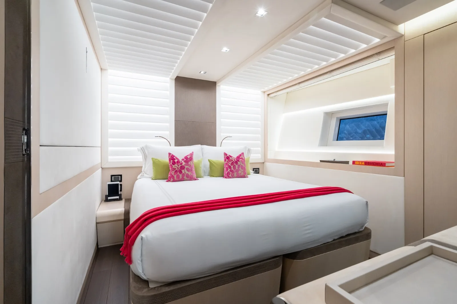 HALARA - photo 19 location yacht Saint-Tropez