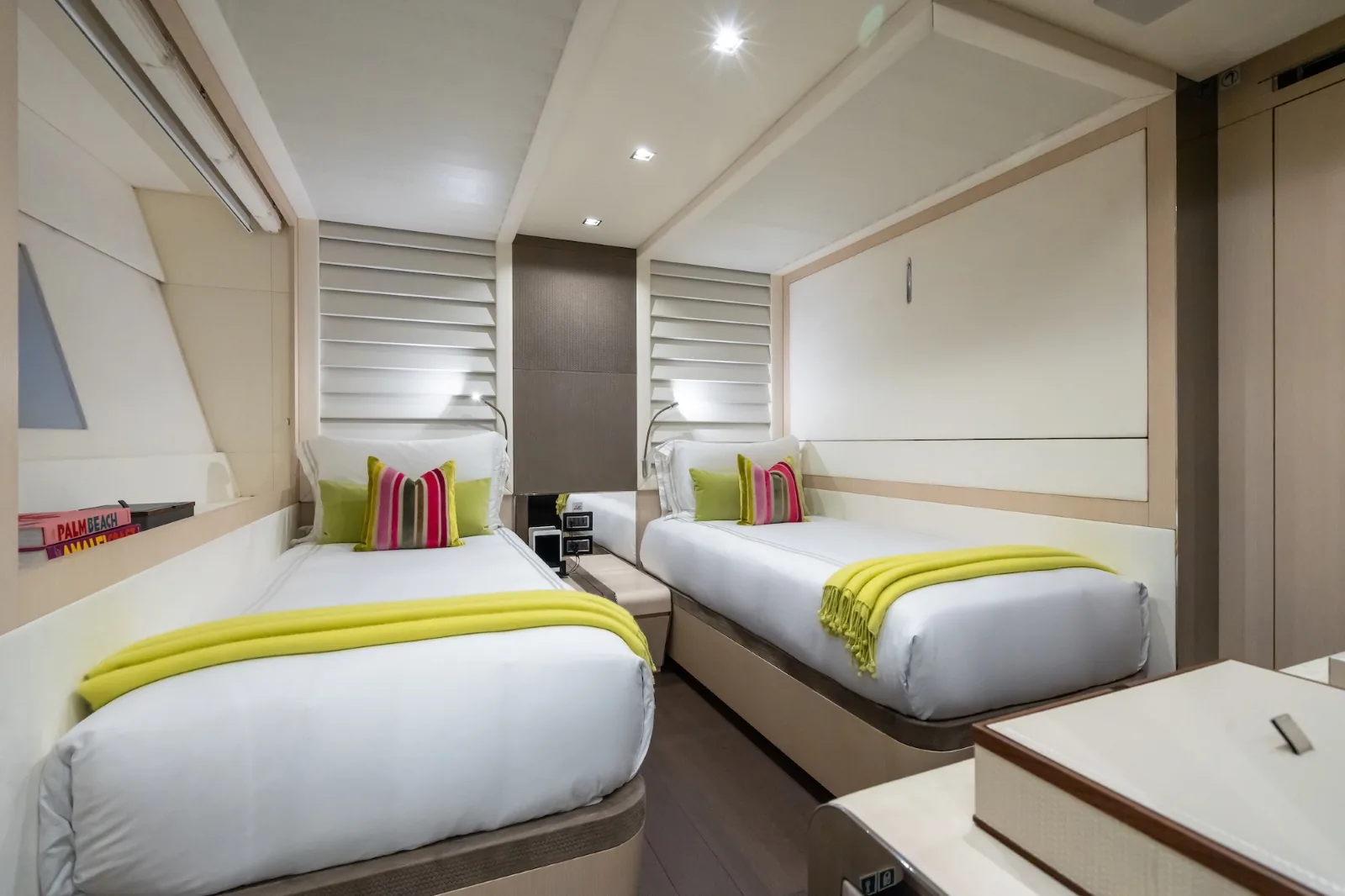 HALARA - photo 21 location yacht Saint-Tropez