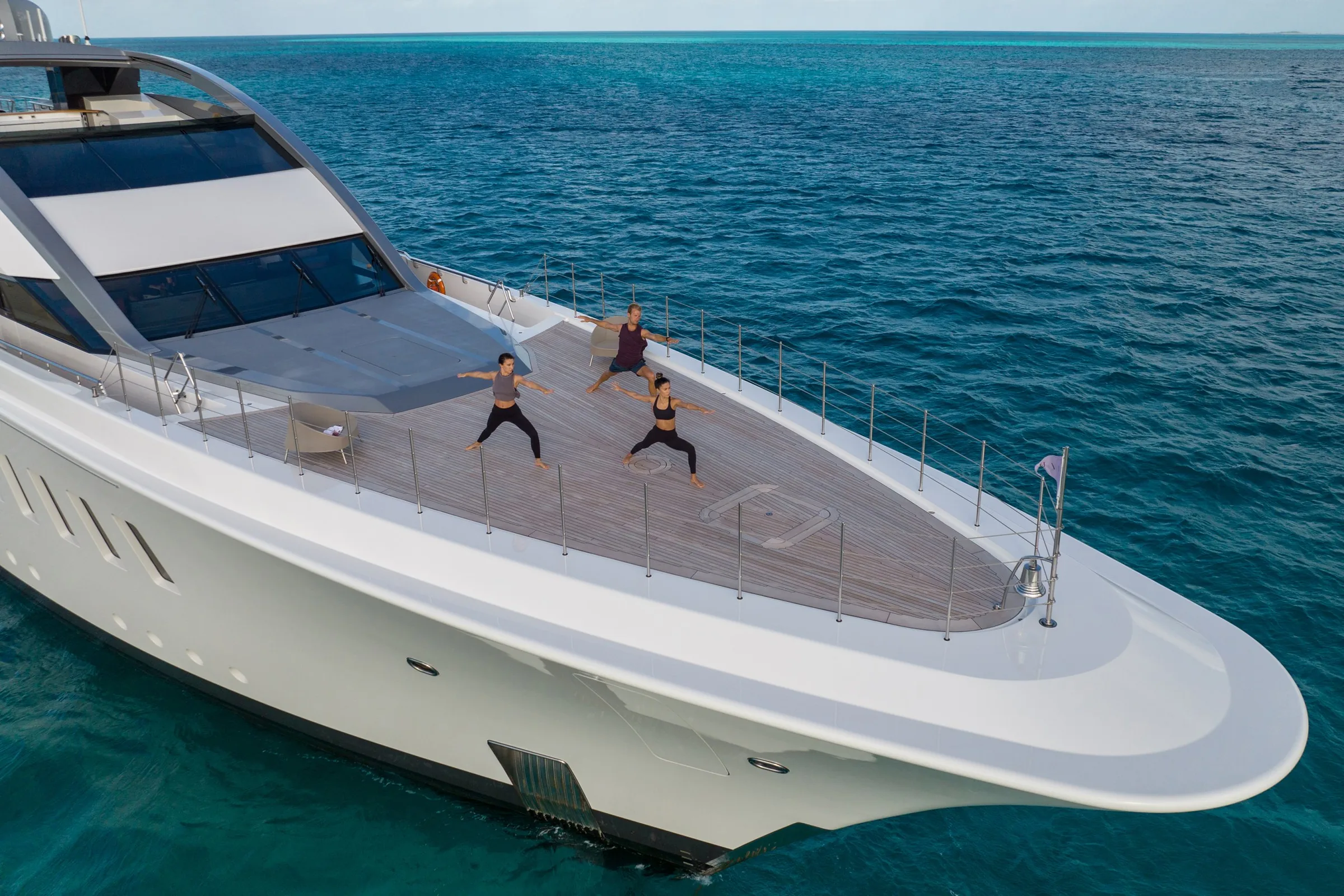 HALO - photo 12 location yacht Saint-Tropez