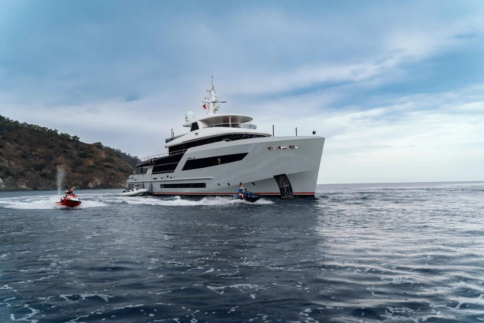 HEEUS - photo 11 location yacht Saint-Tropez