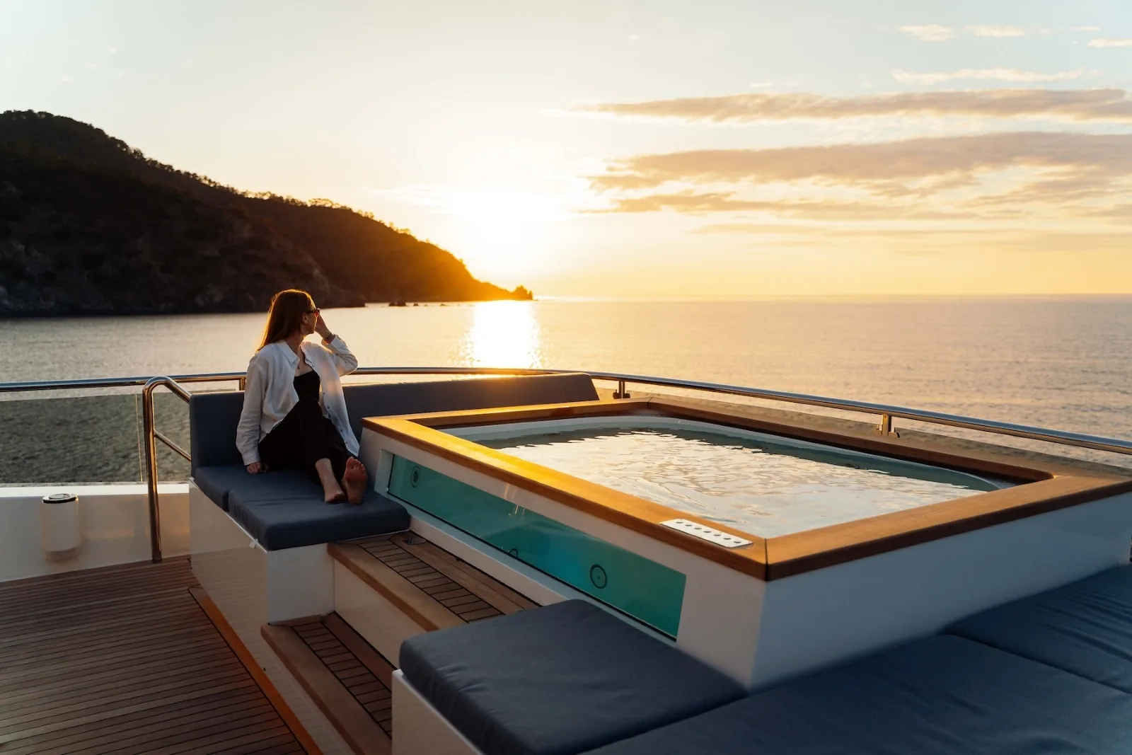 HEEUS - photo 19 location yacht Saint-Tropez
