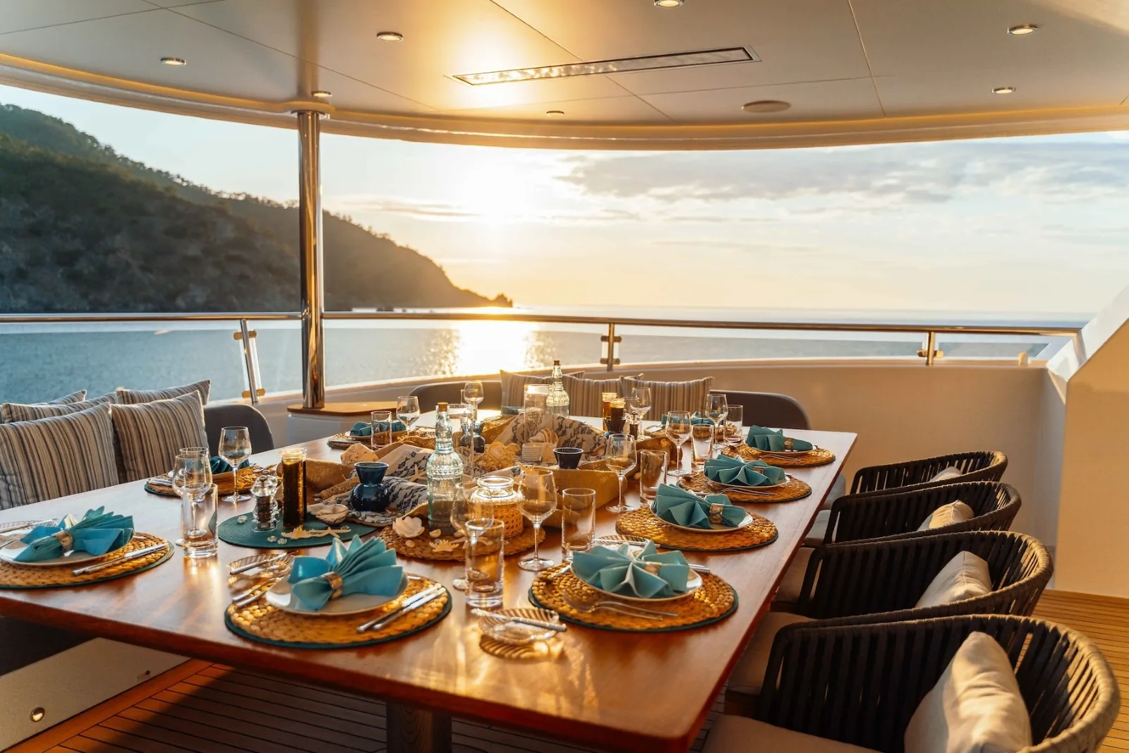 HEEUS - photo 21 location yacht Saint-Tropez