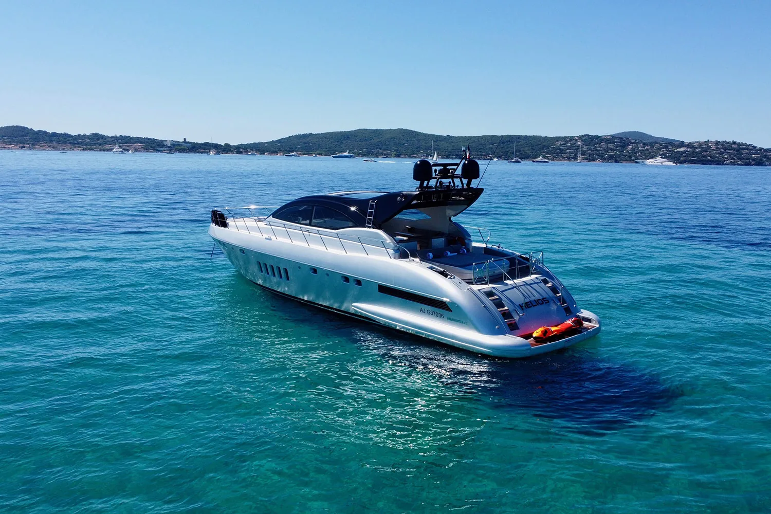 HELIOS - photo 3 location yacht Saint-Tropez