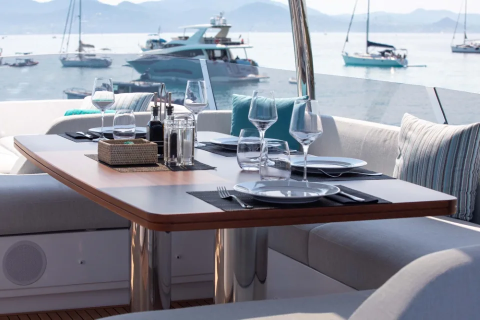 IMAGINE - photo 6 location yacht Saint-Tropez