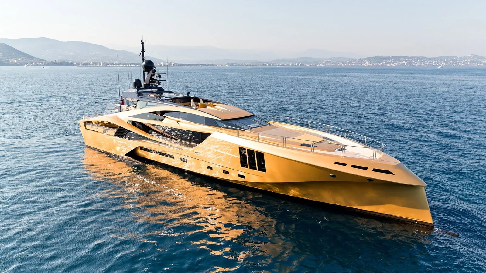 KHALILAH - photo 2 location yacht Saint-Tropez