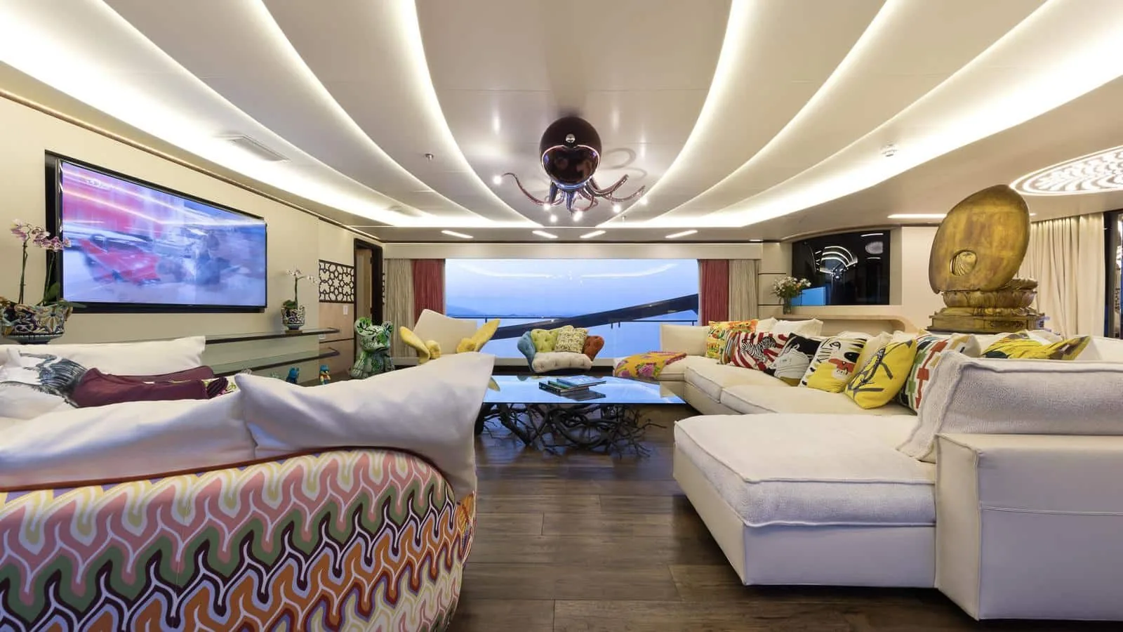 KHALILAH - photo 16 location yacht Saint-Tropez