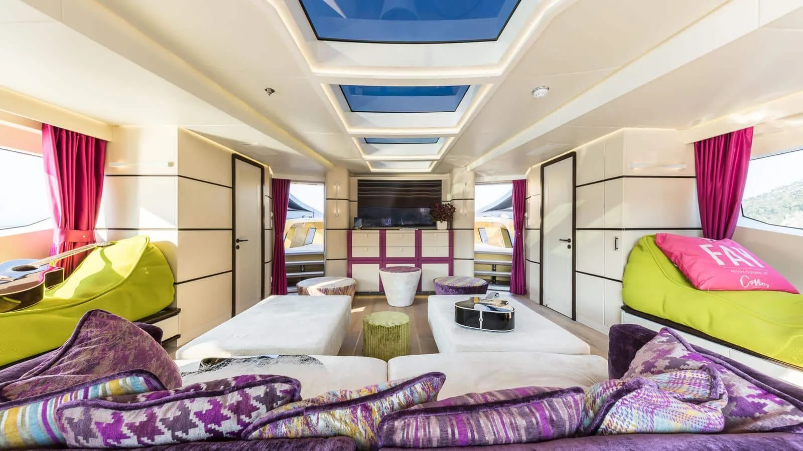 KHALILAH - photo 17 location yacht Saint-Tropez