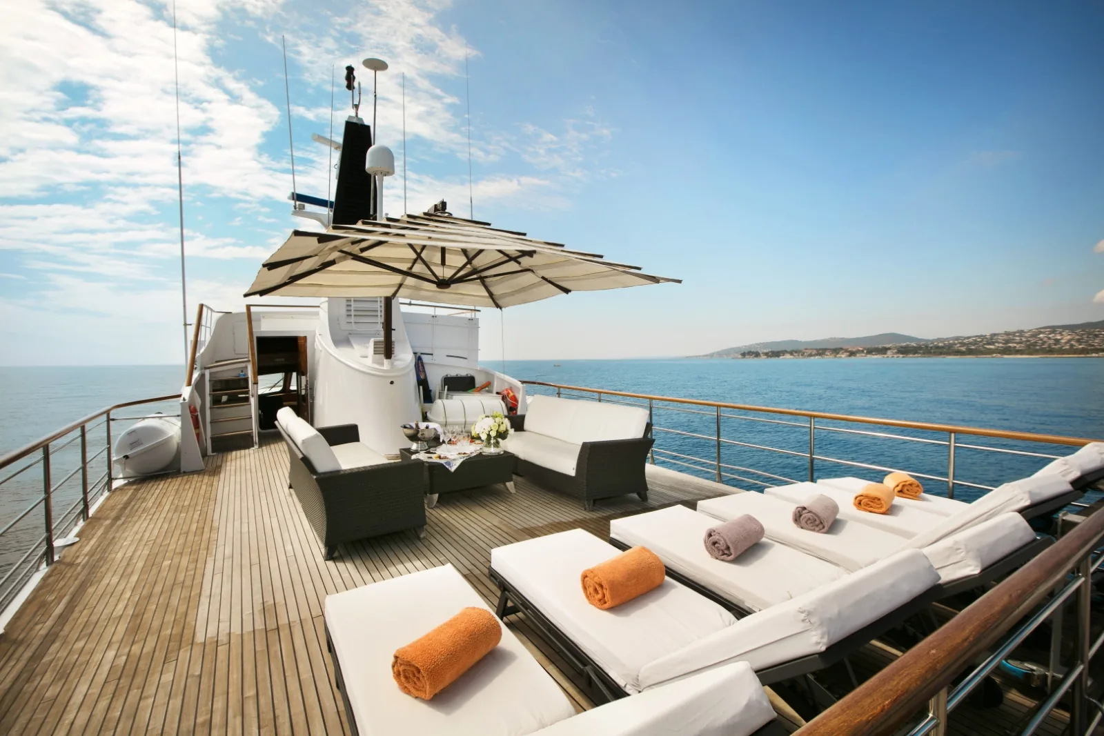 LADY JERSEY - photo 7 location yacht Saint-Tropez