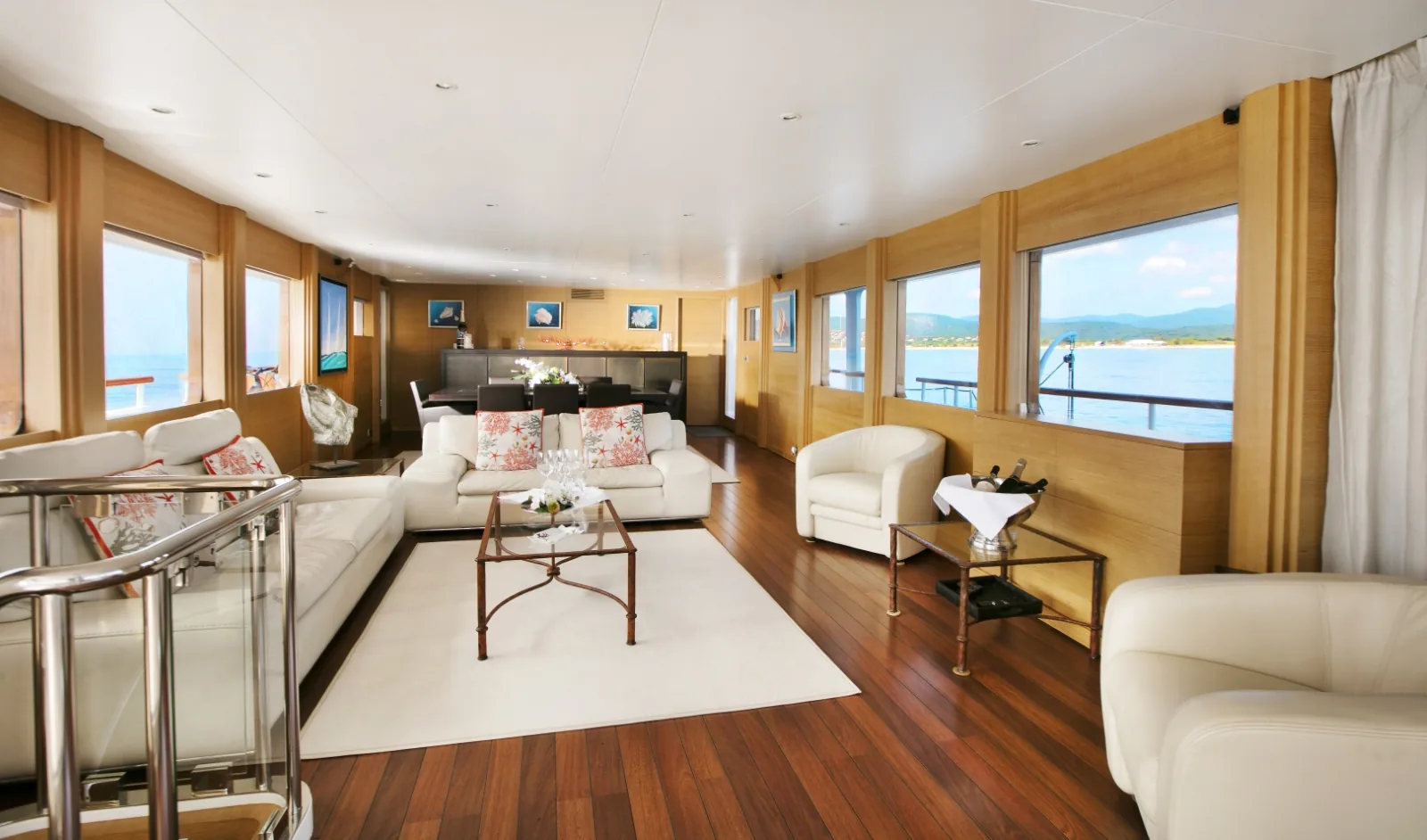 LADY JERSEY - photo 14 location yacht Saint-Tropez