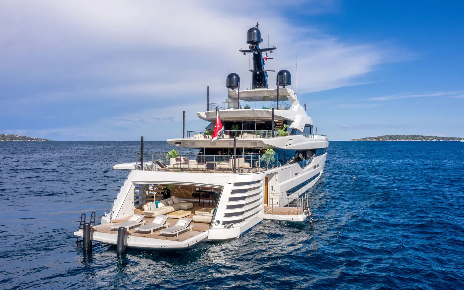 LEL - photo 6 location yacht Saint-Tropez