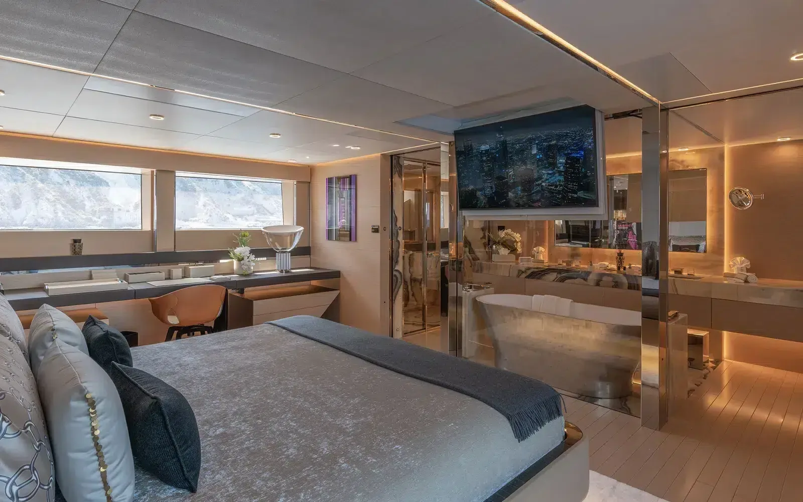 LEL - photo 19 location yacht Saint-Tropez