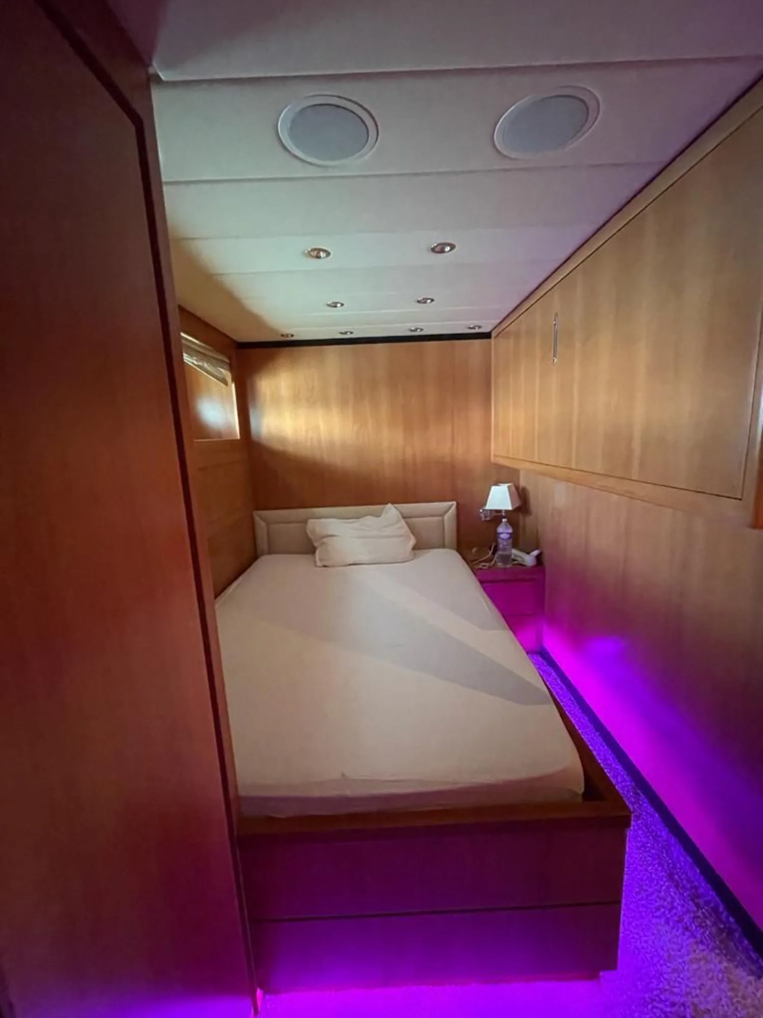 LEOPARD 24 - photo 17 location yacht Saint-Tropez