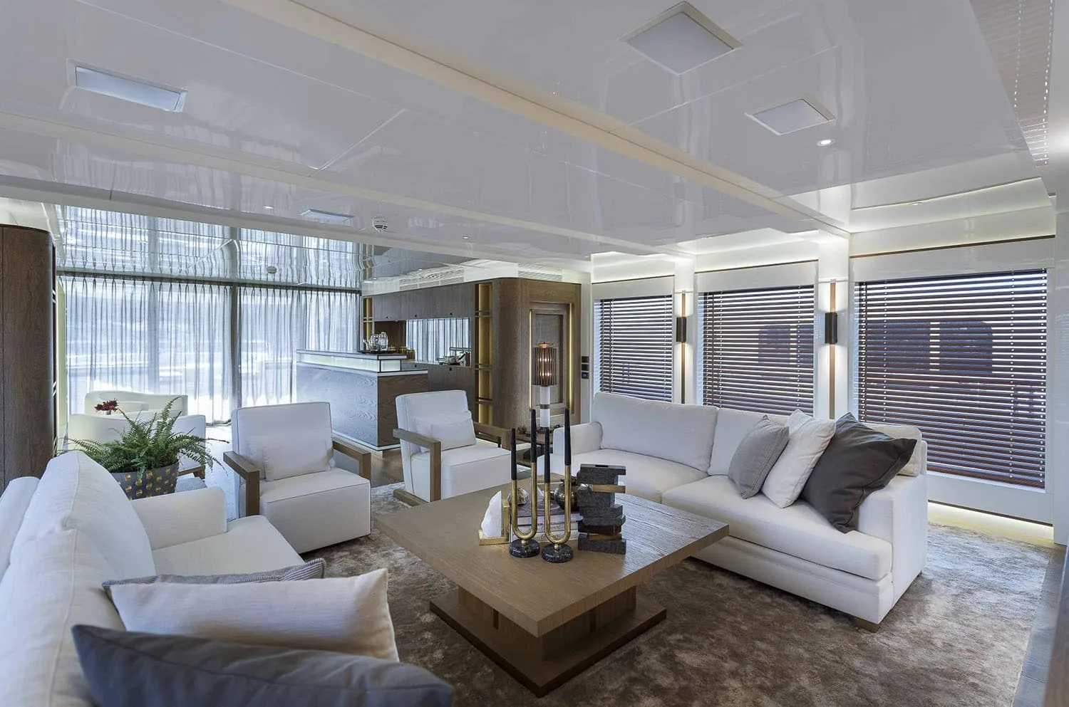 LIQUID SKY - photo 13 location yacht Saint-Tropez