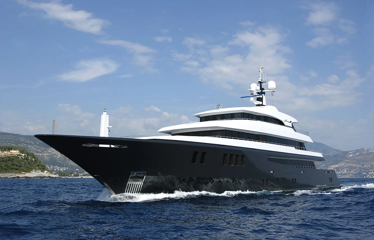 LOON - photo 5 location yacht Saint-Tropez