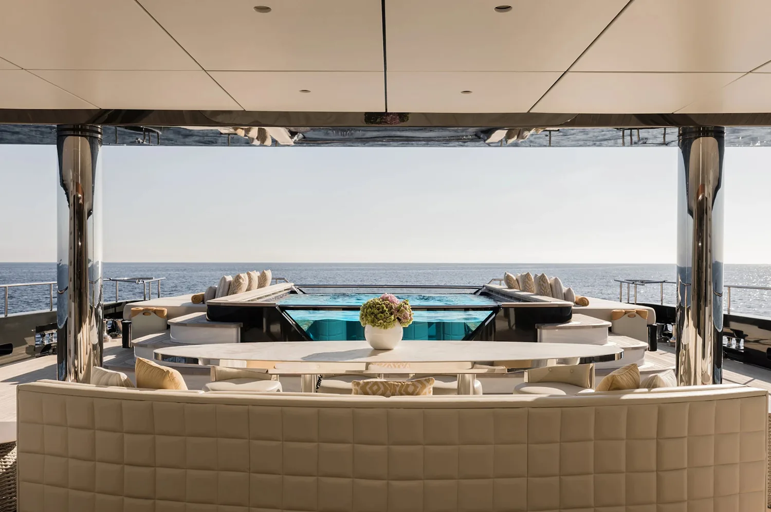 LOON - photo 22 location yacht Saint-Tropez