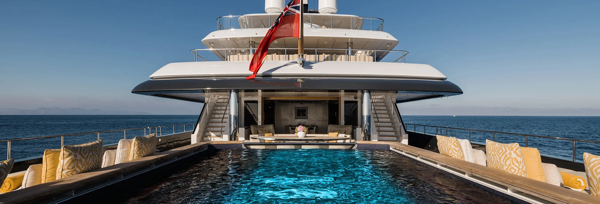 LOON - photo 26 location yacht Saint-Tropez