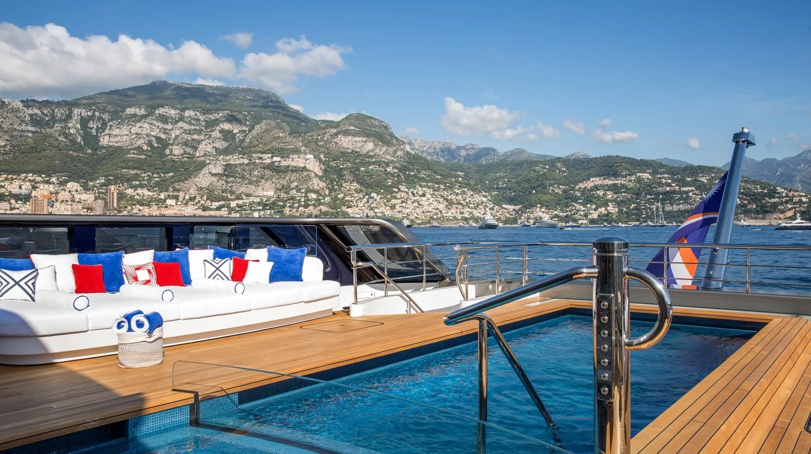 MADSUMMER - photo 8 location yacht Saint-Tropez