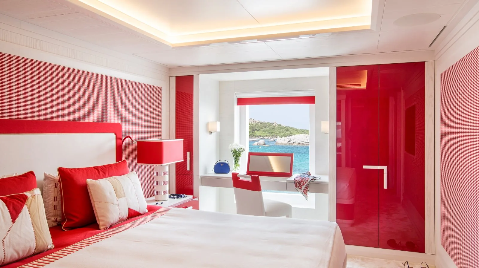 MADSUMMER - photo 29 location yacht Saint-Tropez
