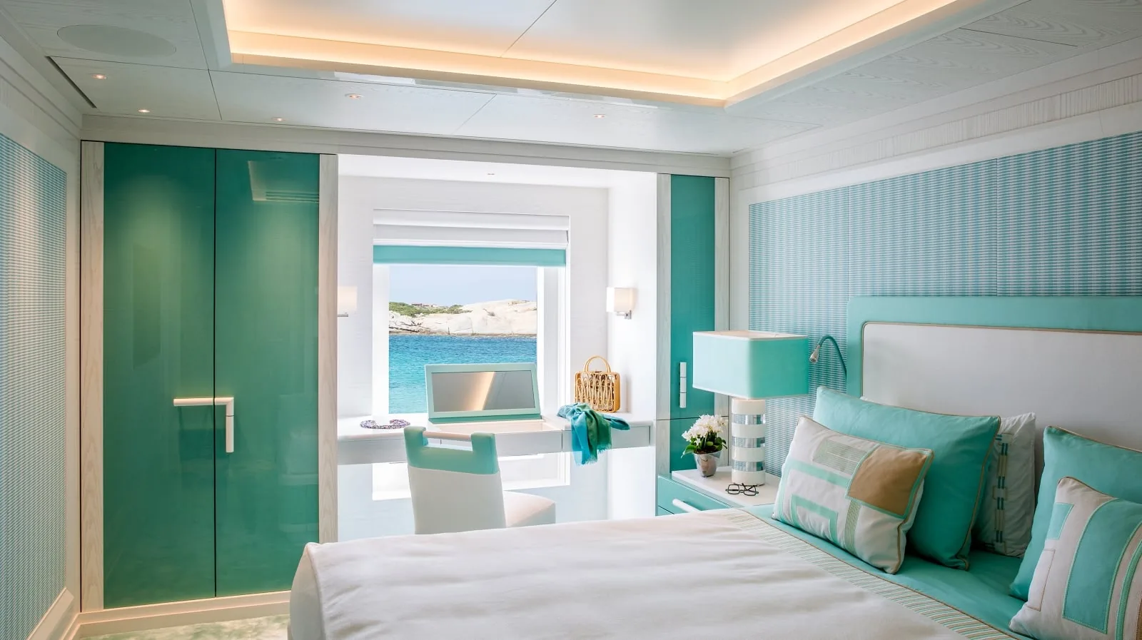 MADSUMMER - photo 33 location yacht Saint-Tropez