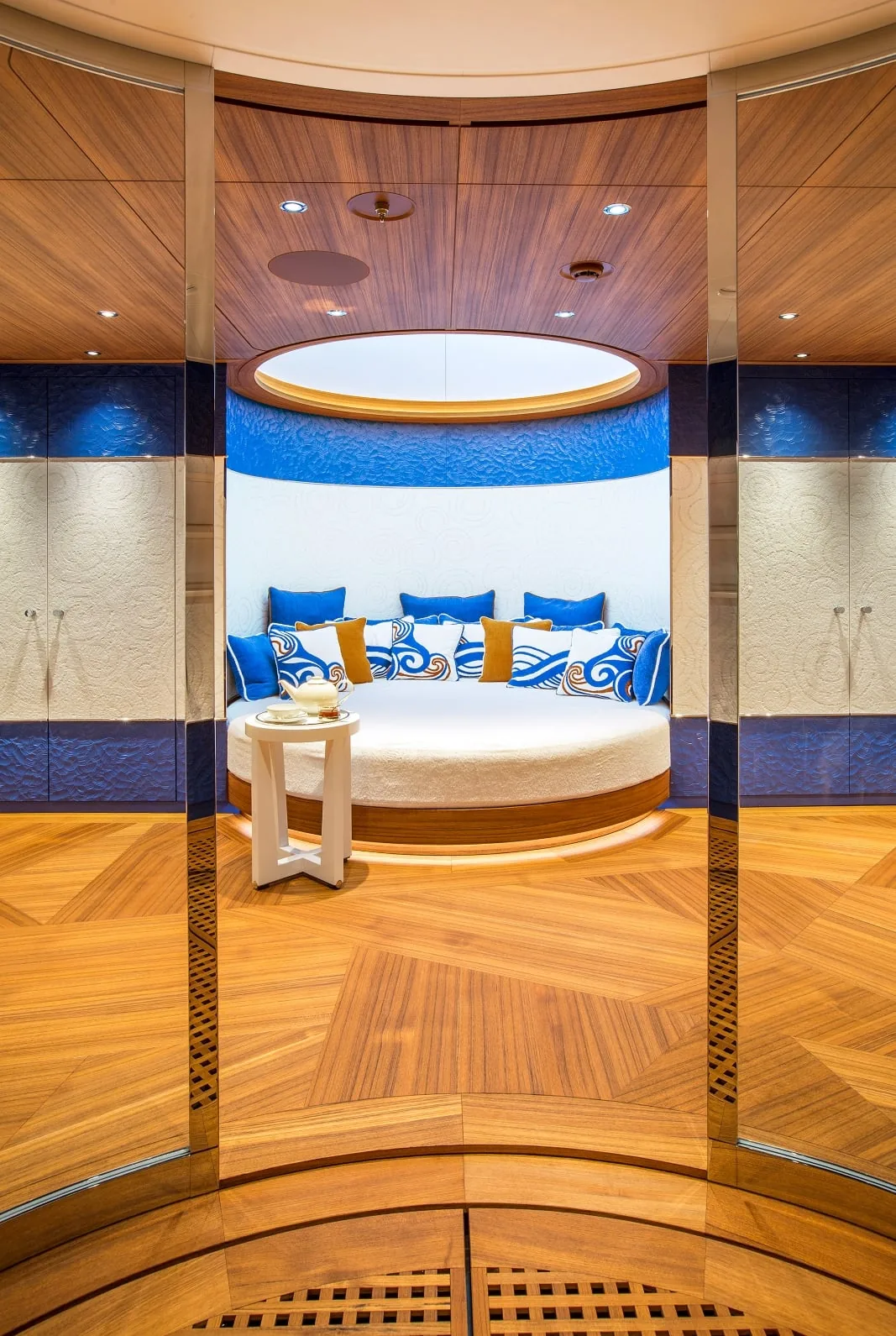 MADSUMMER - photo 41 location yacht Saint-Tropez