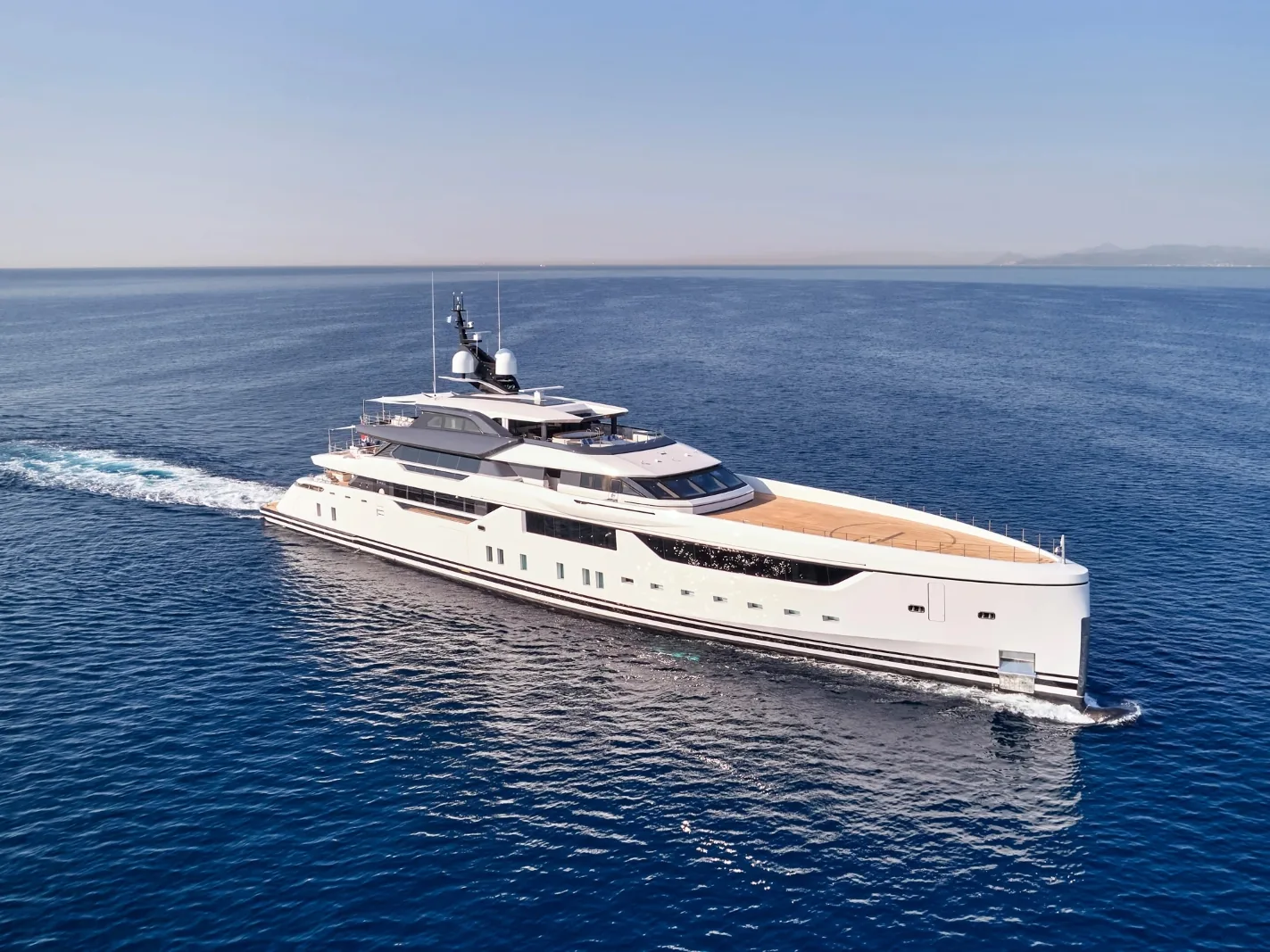 MALIA - photo 3 location yacht Saint-Tropez