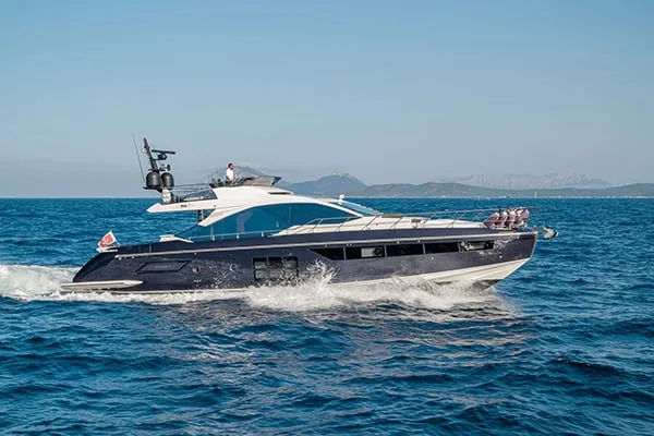 MANARA I - location yacht Saint-Tropez