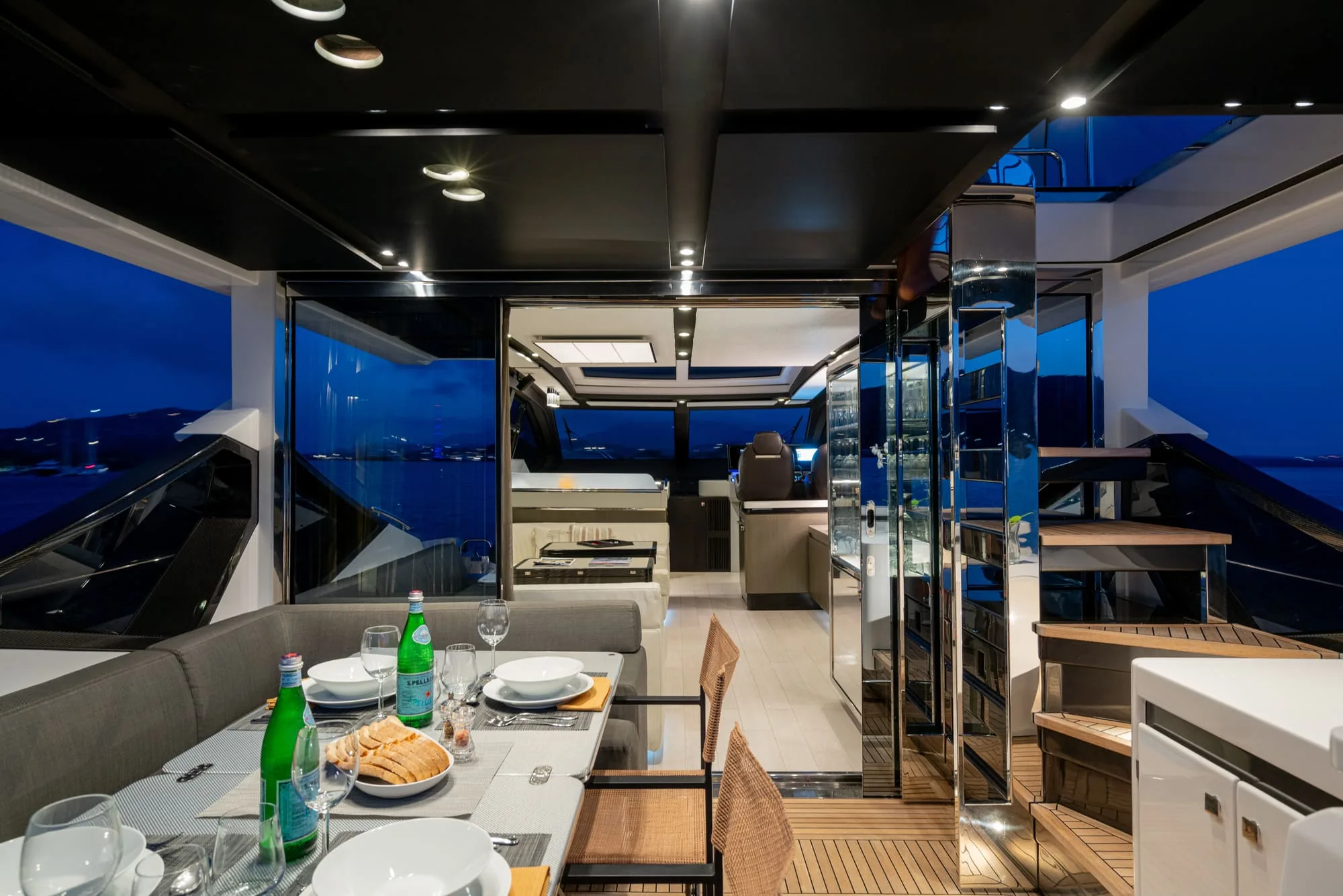 MANARA I - photo 14 location yacht Saint-Tropez