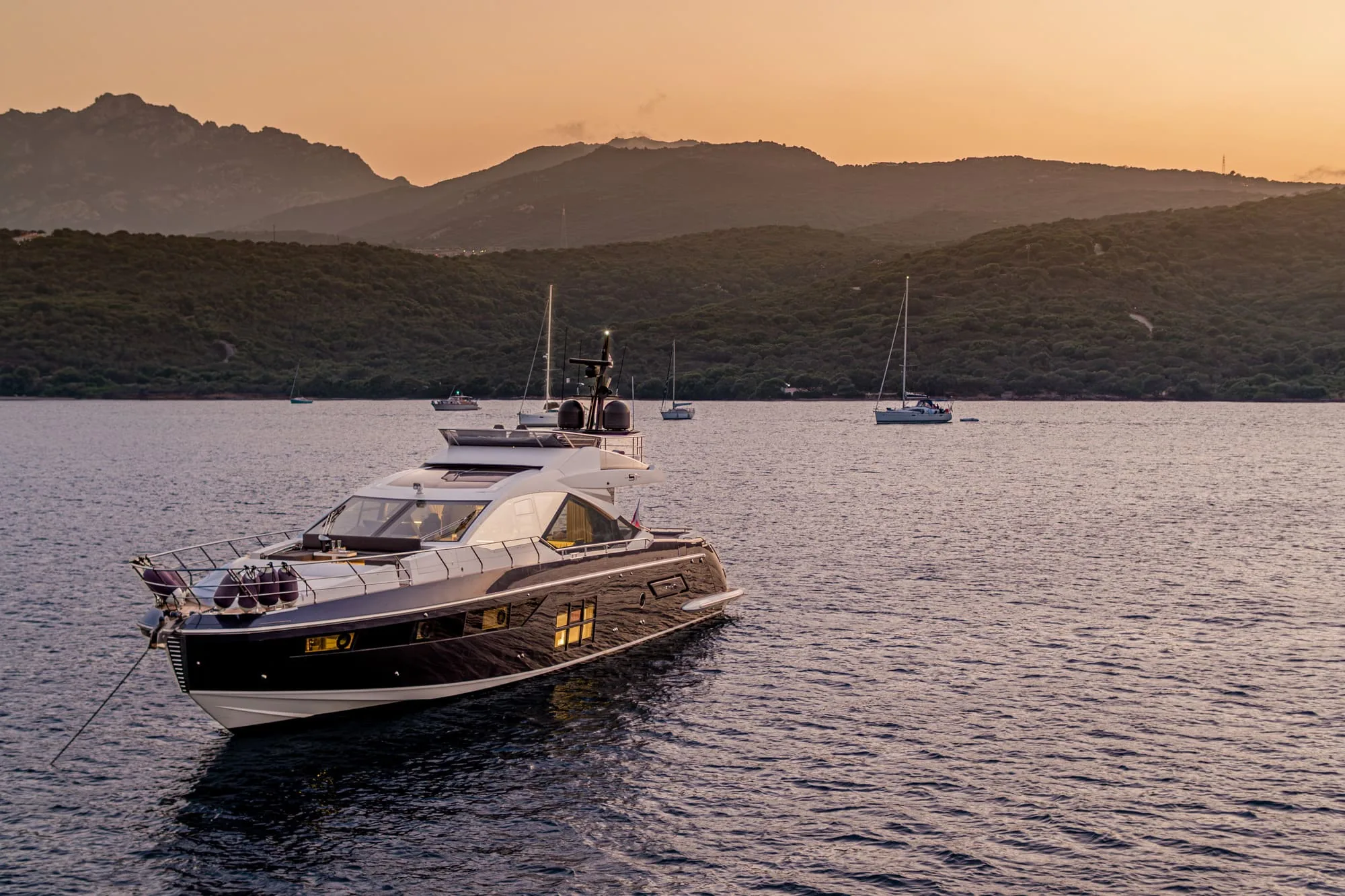 MANARA I - photo 27 location yacht Saint-Tropez