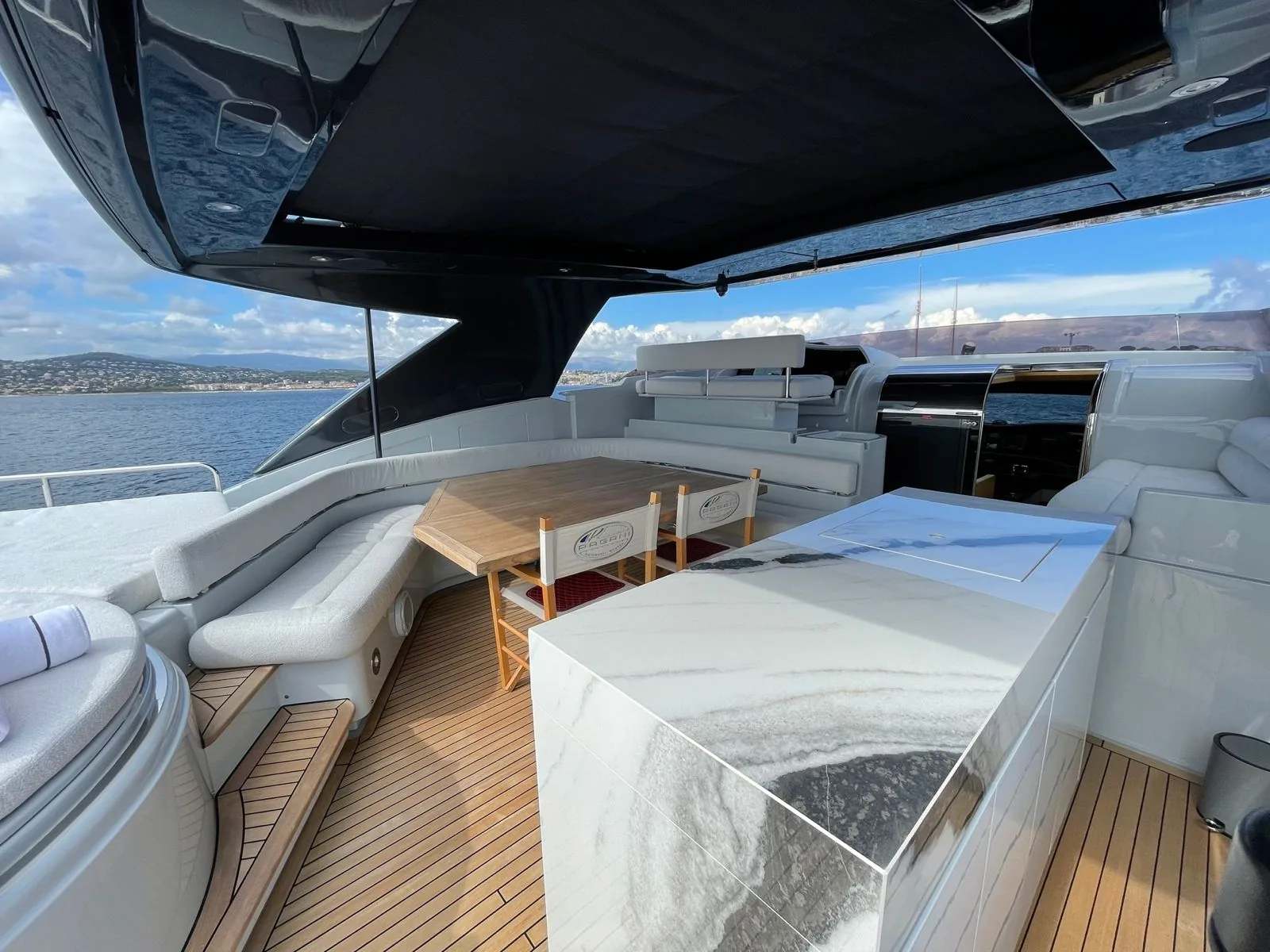 MAXI BEER - photo 4 location yacht Saint-Tropez