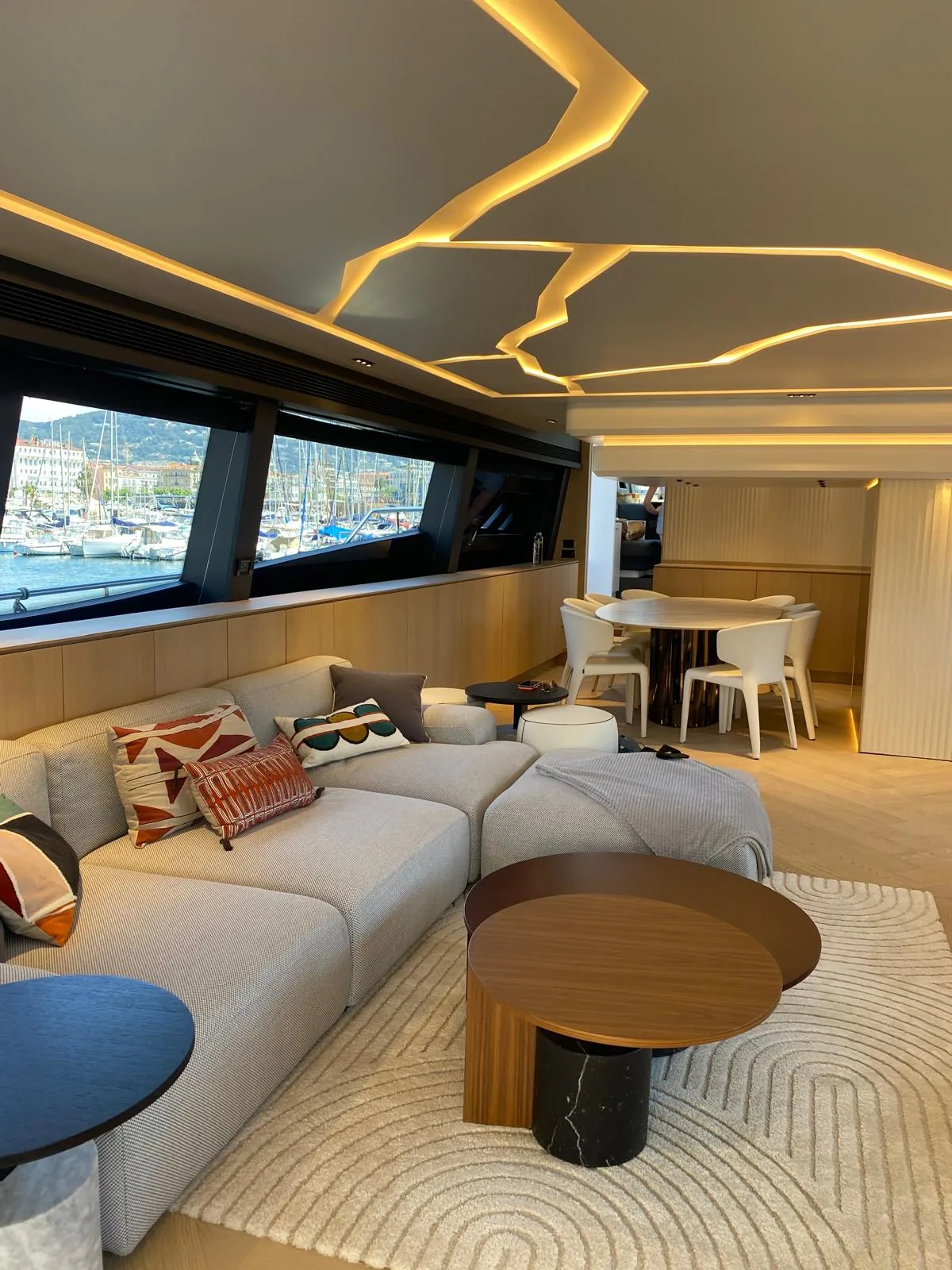 MAXI BEER - photo 5 location yacht Saint-Tropez
